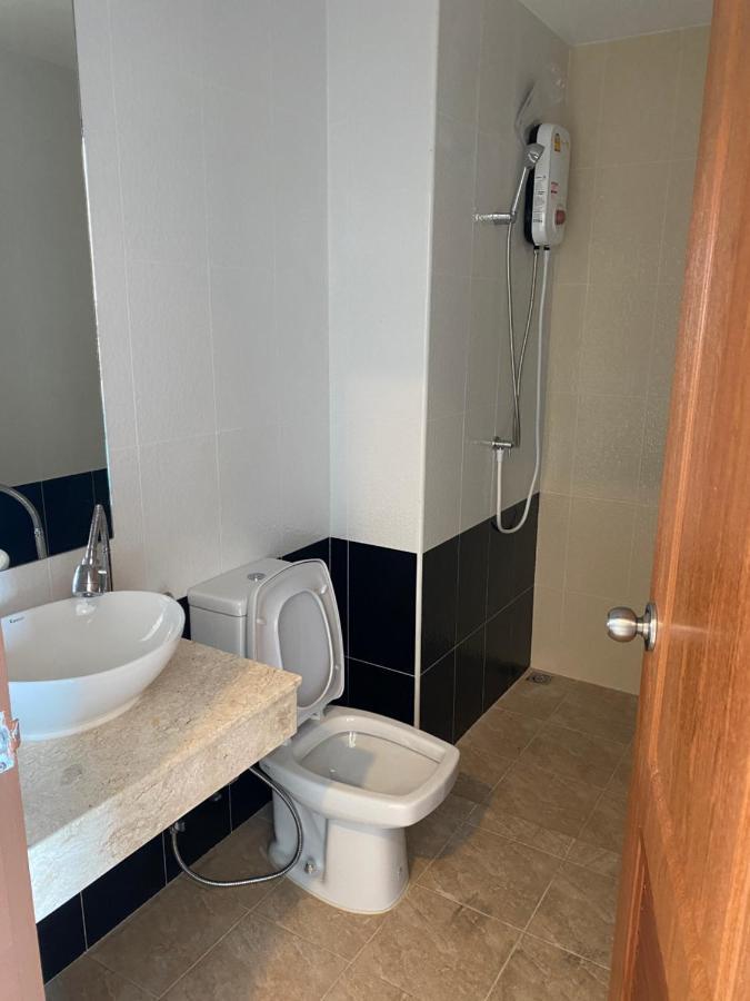 Trio Gems Condo, Pattaya Thailand Pantai Jomtien Bagian luar foto
